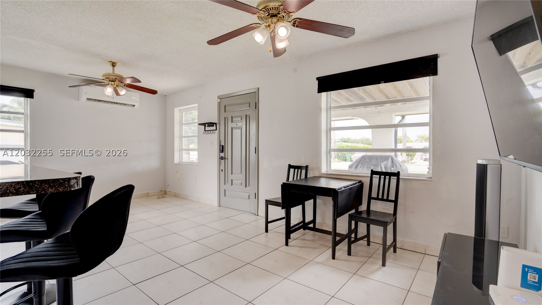 TROPICAL ESTATES 1ST ADDN - Residential