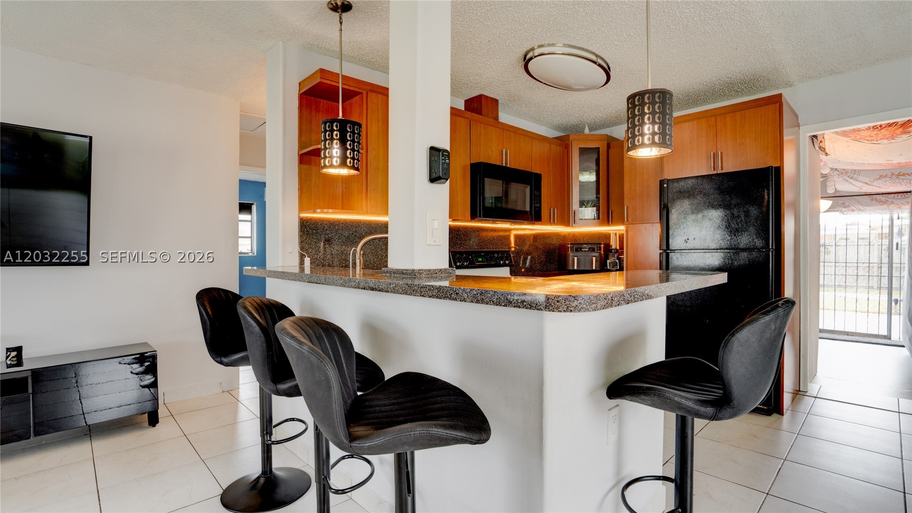 TROPICAL ESTATES 1ST ADDN - Residential