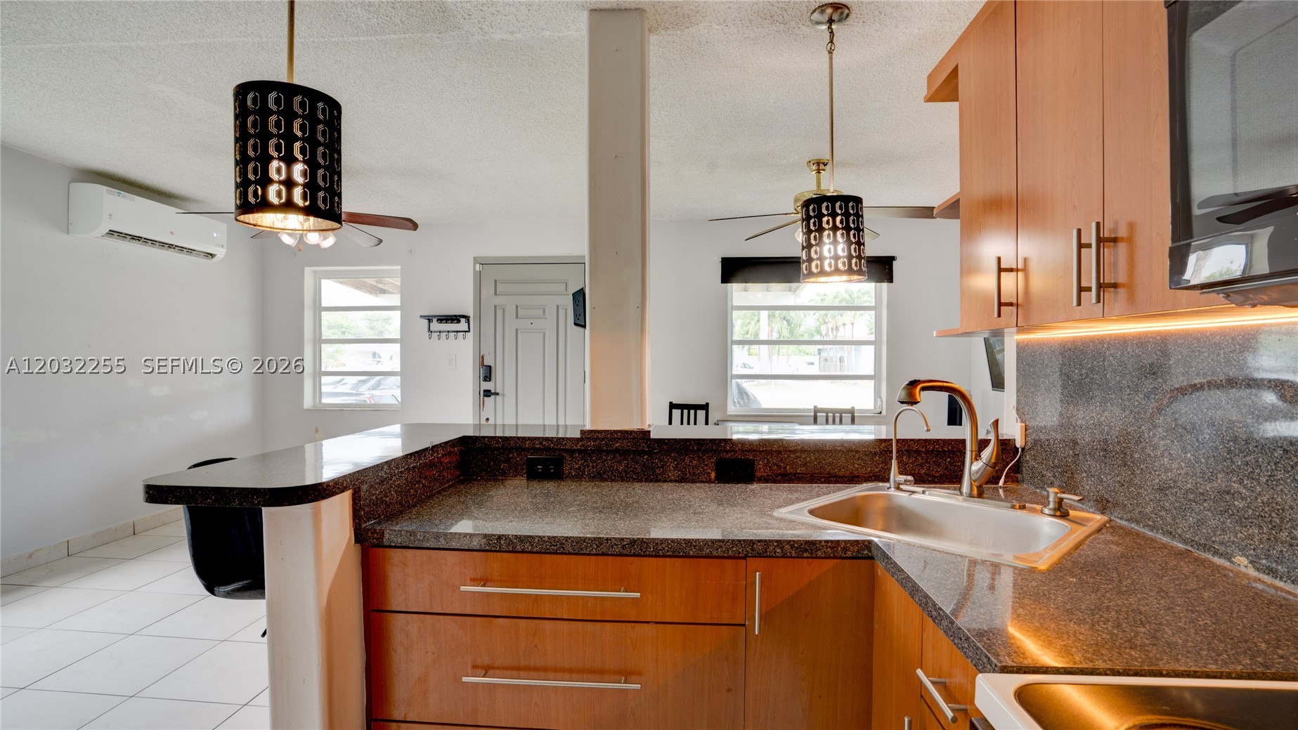 TROPICAL ESTATES 1ST ADDN - Residential