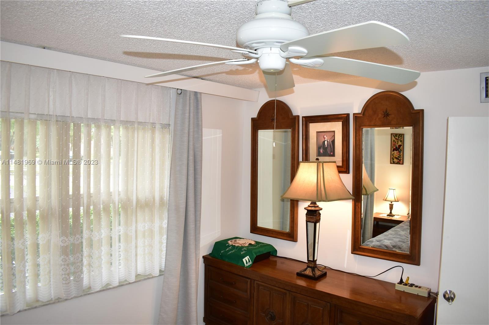 SUNRISE LAKES 121 CONDO - Residential