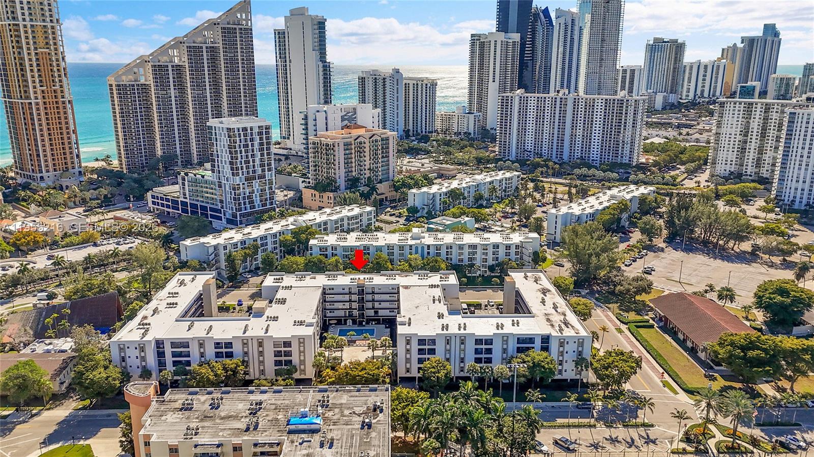 LE CARTIER CONDO - Residential