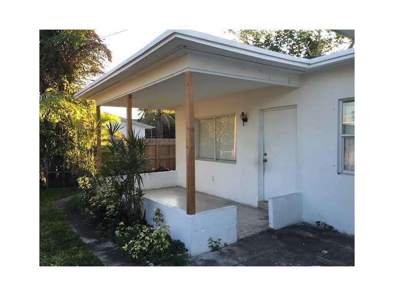 HOLLYWOOD SOUTH SIDE ADD - Residential Lease