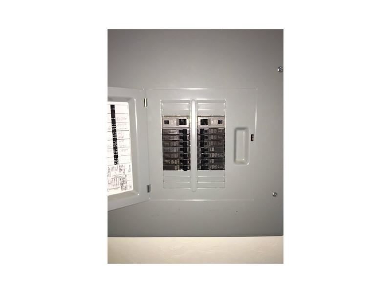 HOLLYWOOD SOUTH SIDE ADD - Residential Lease