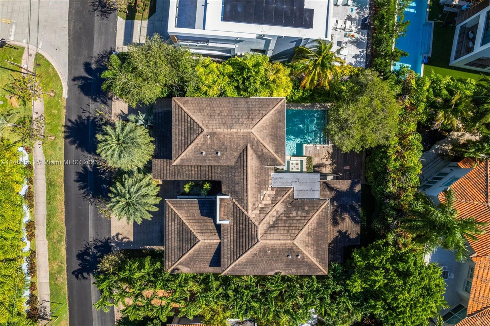 BISCAYNE KEY ESTATES - Residential