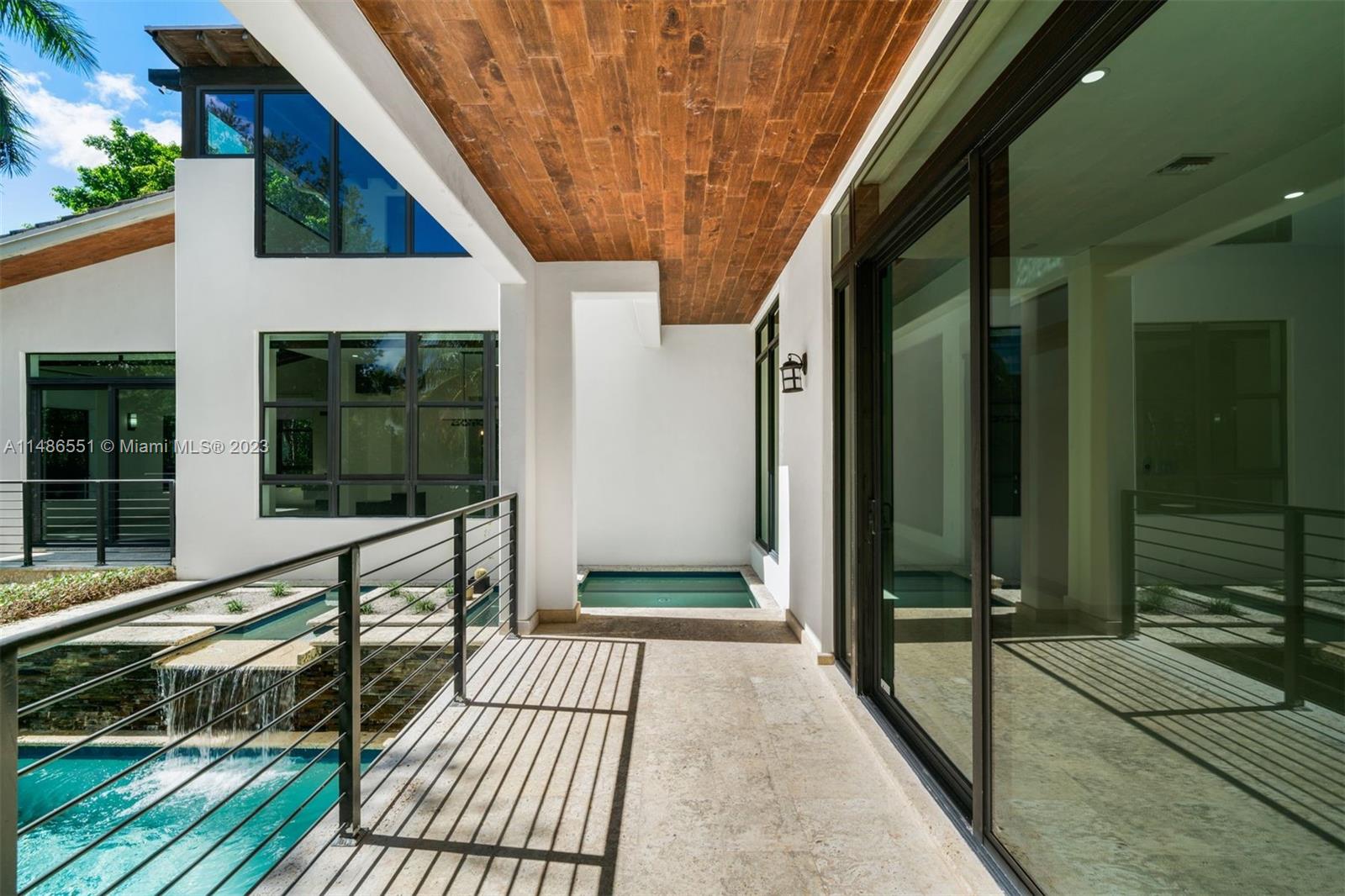 BISCAYNE KEY ESTATES - Residential