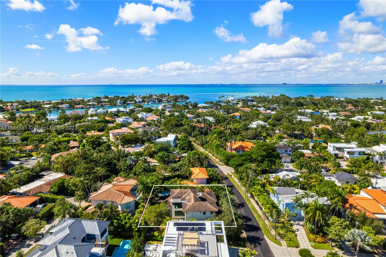 BISCAYNE KEY ESTATES - Residential