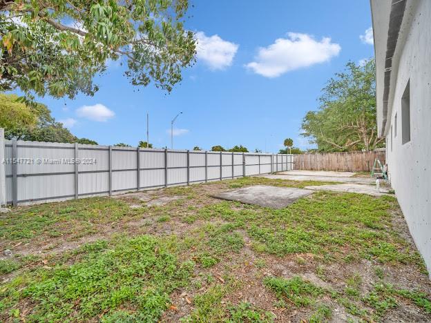 THE TROPICS AMD - Residential Lease