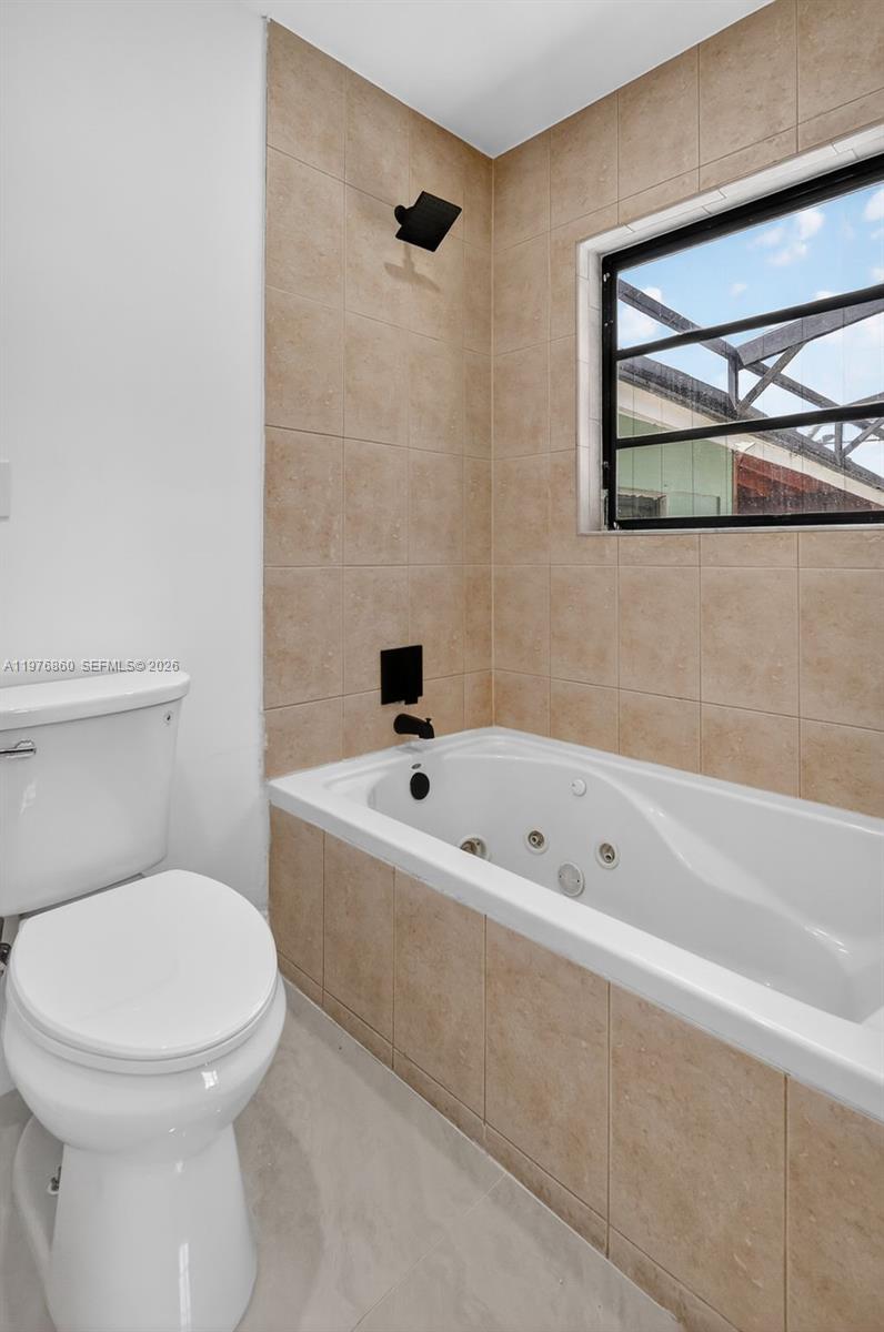 HIGHLAND MANOR SEC 5 - Residential