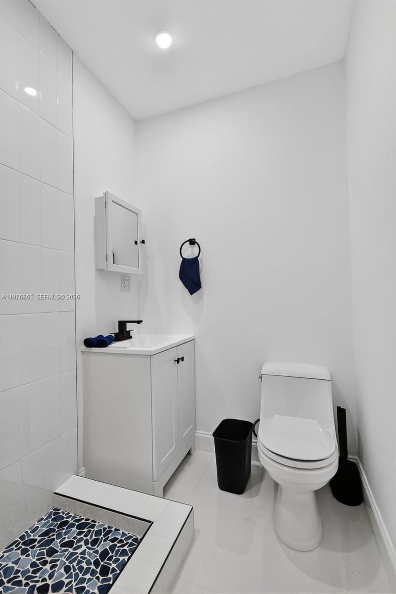 HIGHLAND MANOR SEC 5 - Residential