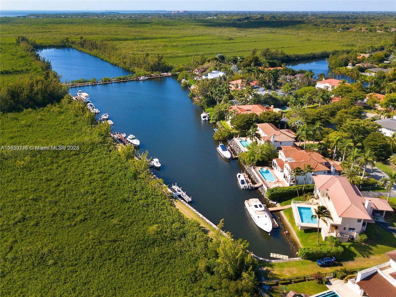 HAMMOCK OAKS HARBOR SEC 3 - Residential