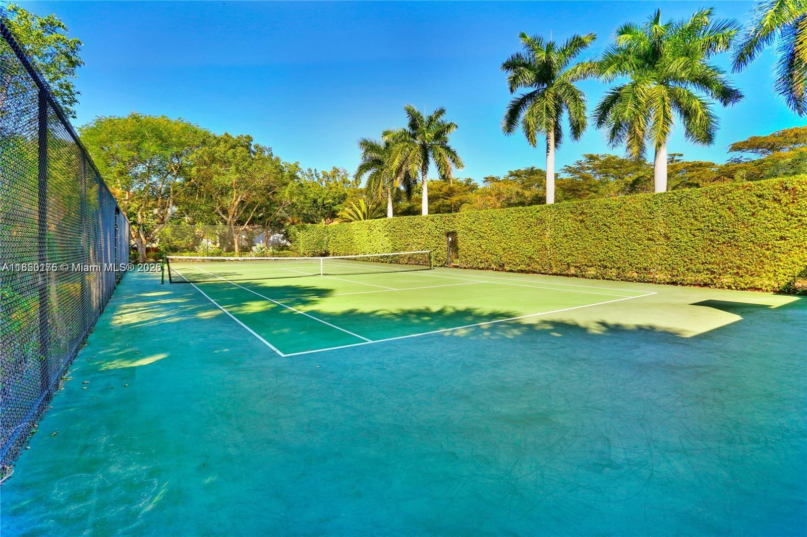 HAMMOCK OAKS HARBOR SEC 3 - Residential