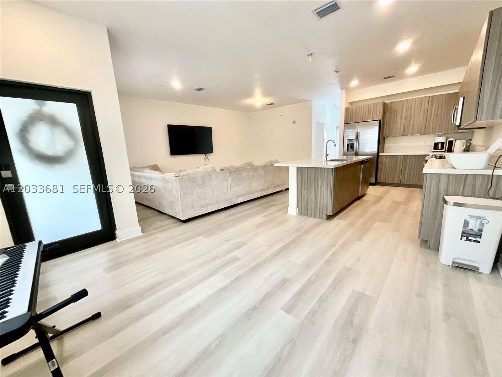 URBANA AT THE RESIDENCES - Residential