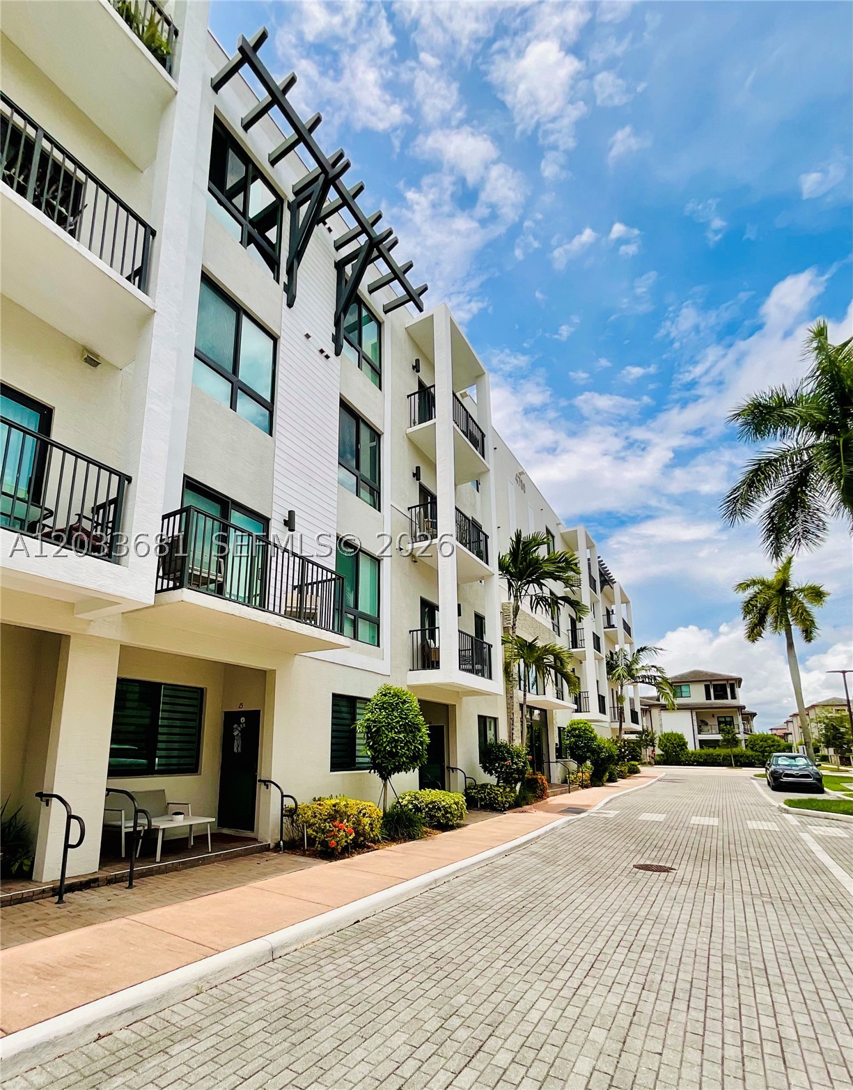 URBANA AT THE RESIDENCES - Residential