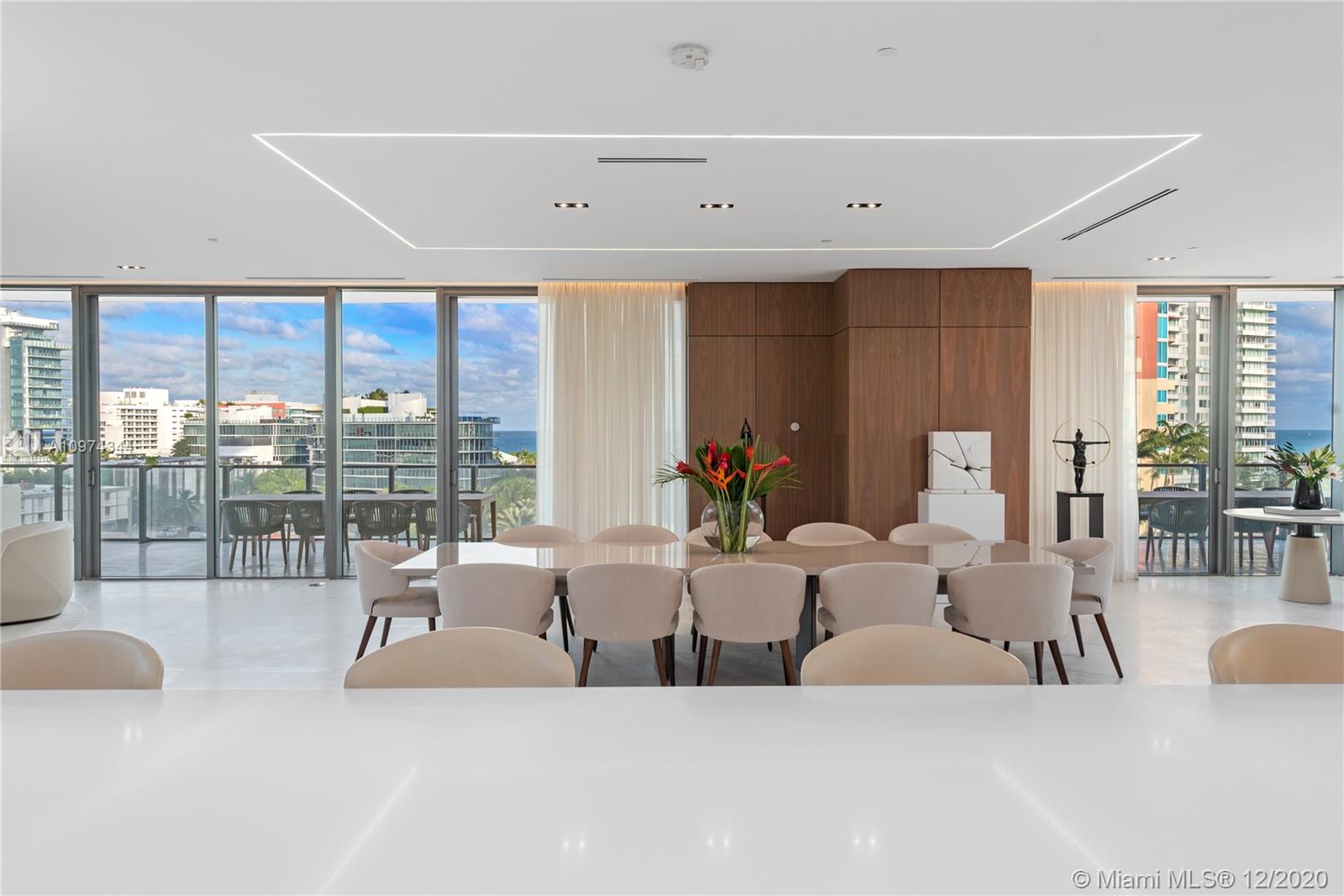 APOGEE CONDO - Residential