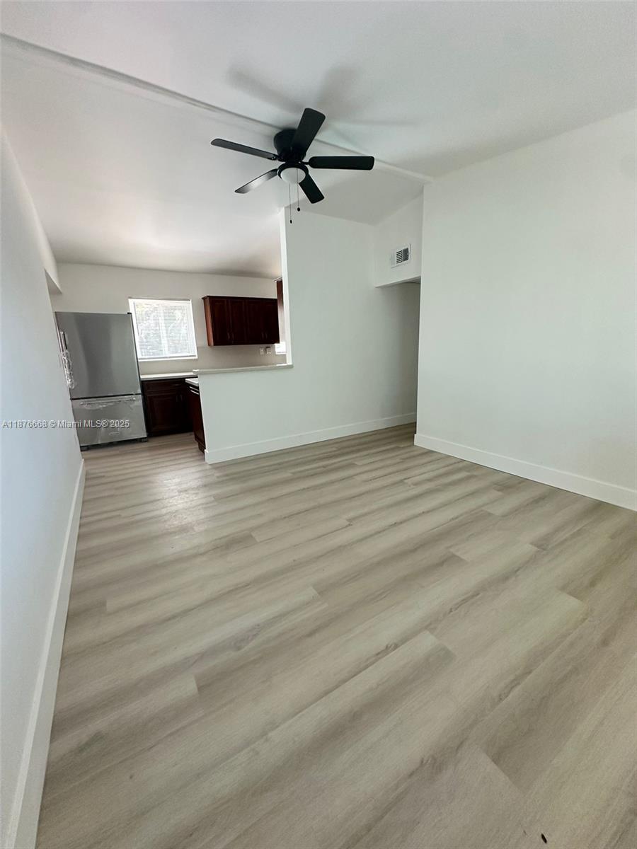LEE MANOR 3RD ADDN - Residential Lease