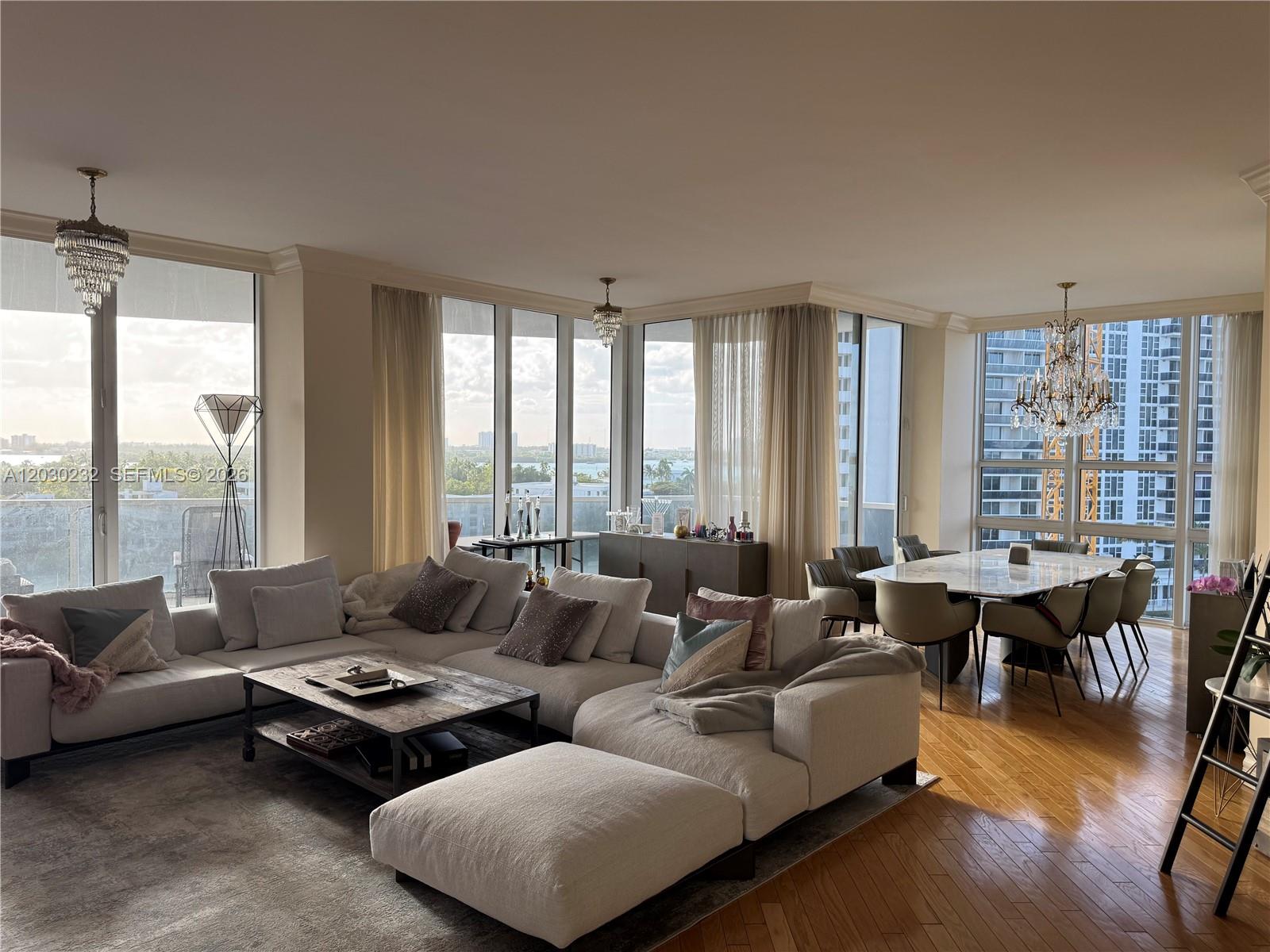 BELLINI CONDO - Residential
