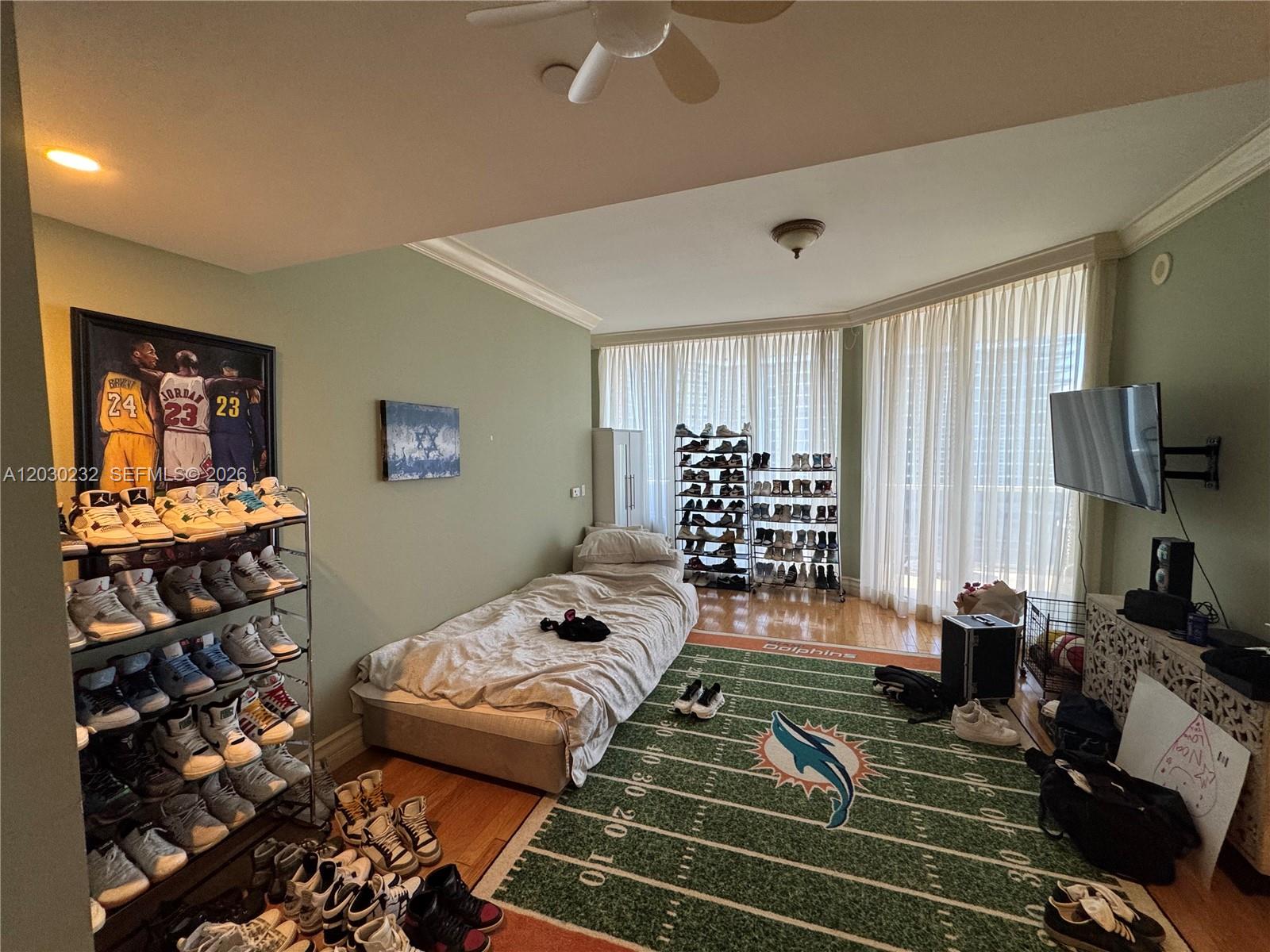 BELLINI CONDO - Residential