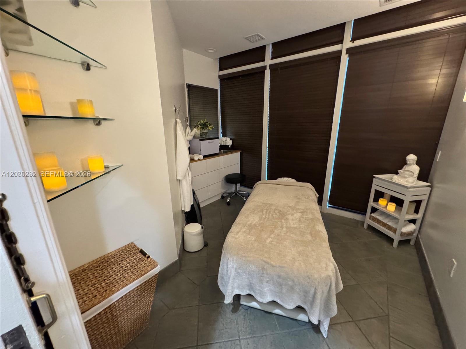 BELLINI CONDO - Residential