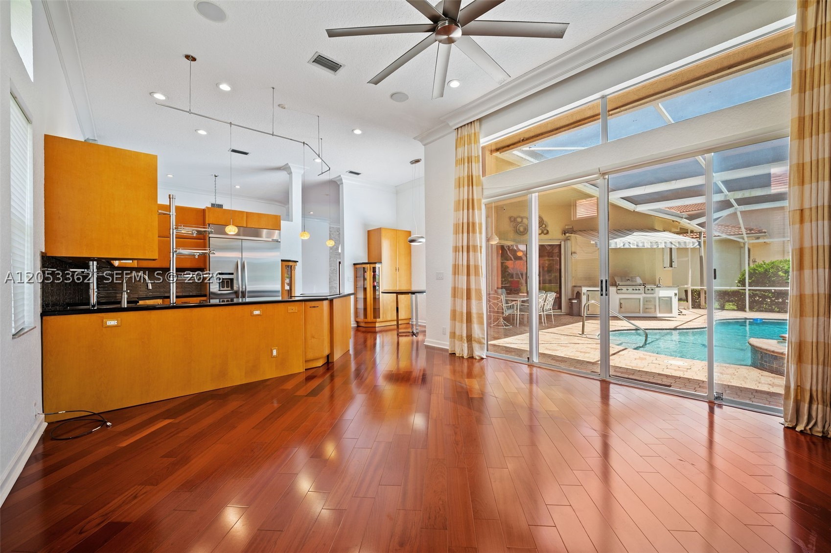 TURTLE RUN - Residential
