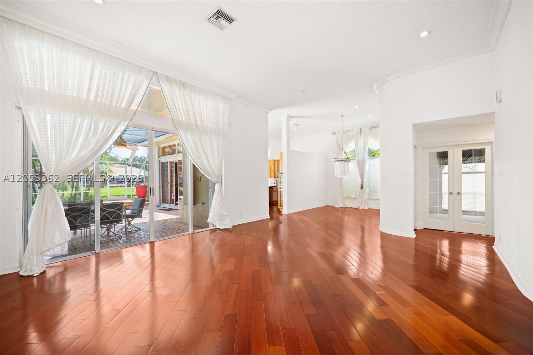 TURTLE RUN - Residential