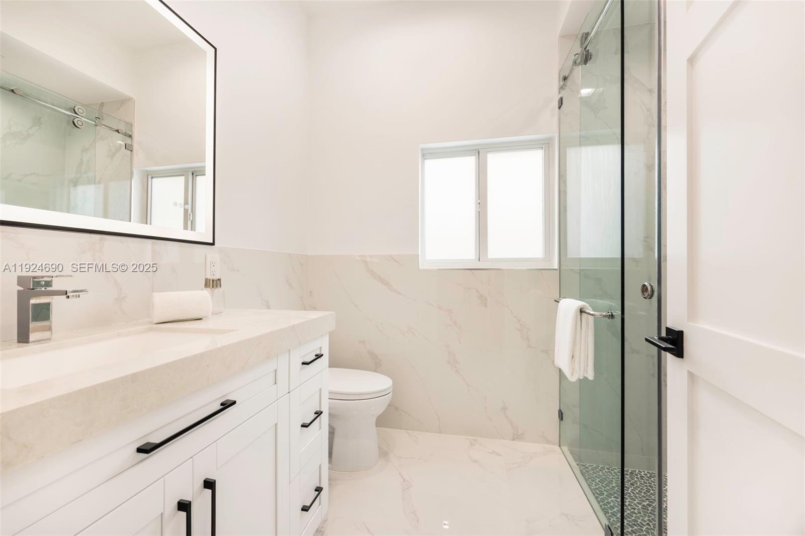 REID MANOR 1ST ADDN - Residential Lease