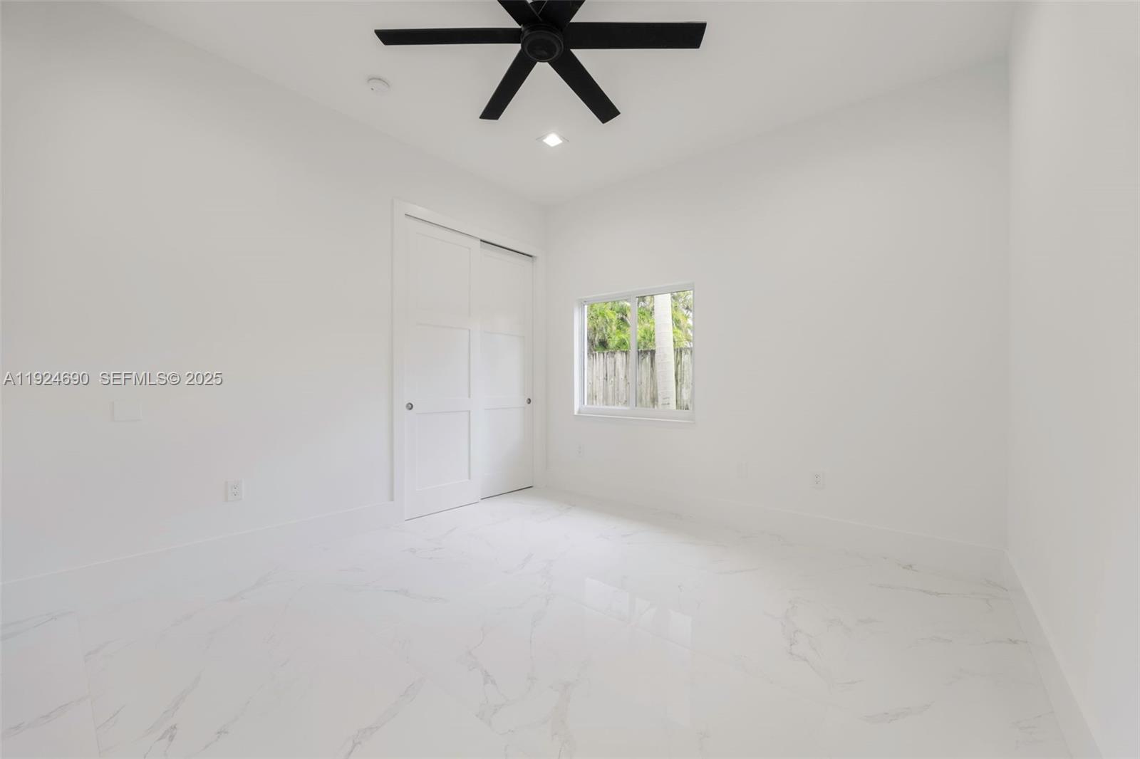 REID MANOR 1ST ADDN - Residential Lease