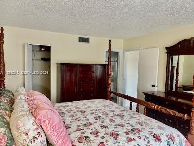 FAIRWAYS OF TAMARAC CONDO - Residential