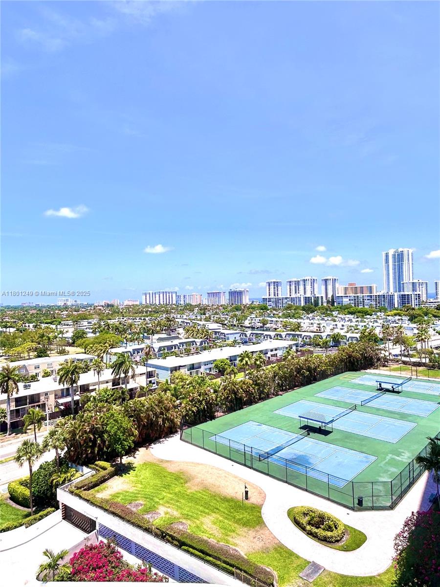 OLYMPUS CONDO PHASE - Residential