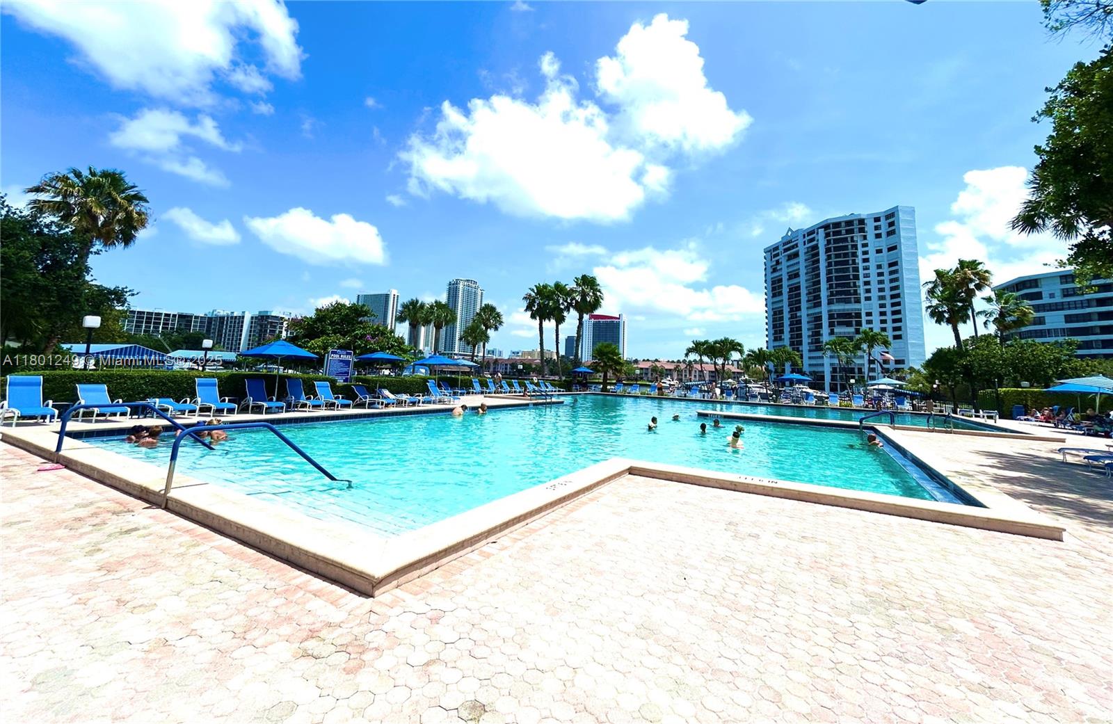 OLYMPUS CONDO PHASE - Residential