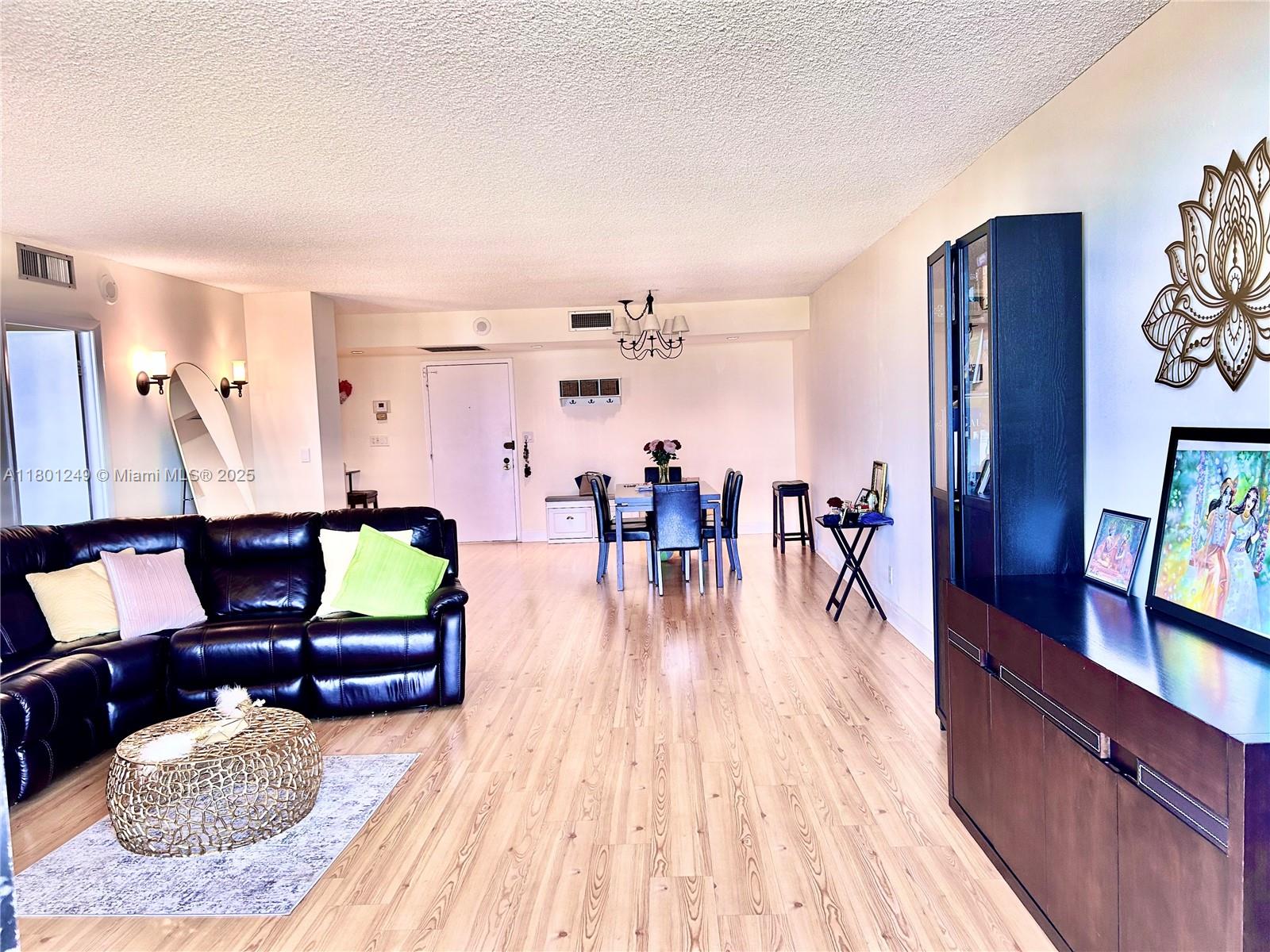 OLYMPUS CONDO PHASE - Residential