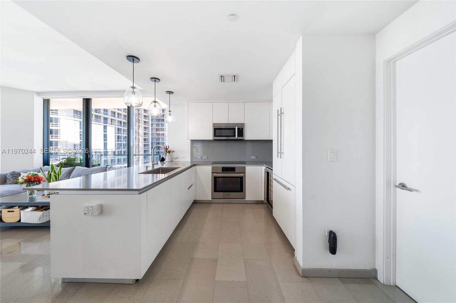 RISE CONDO - Residential Lease