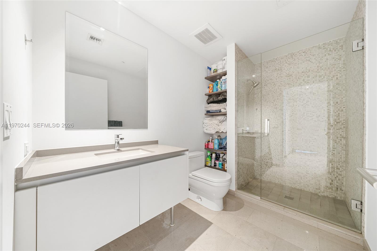 RISE CONDO - Residential Lease