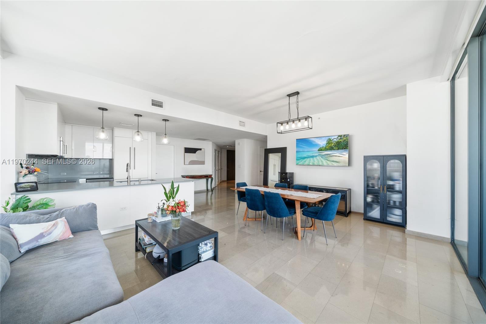 RISE CONDO - Residential Lease