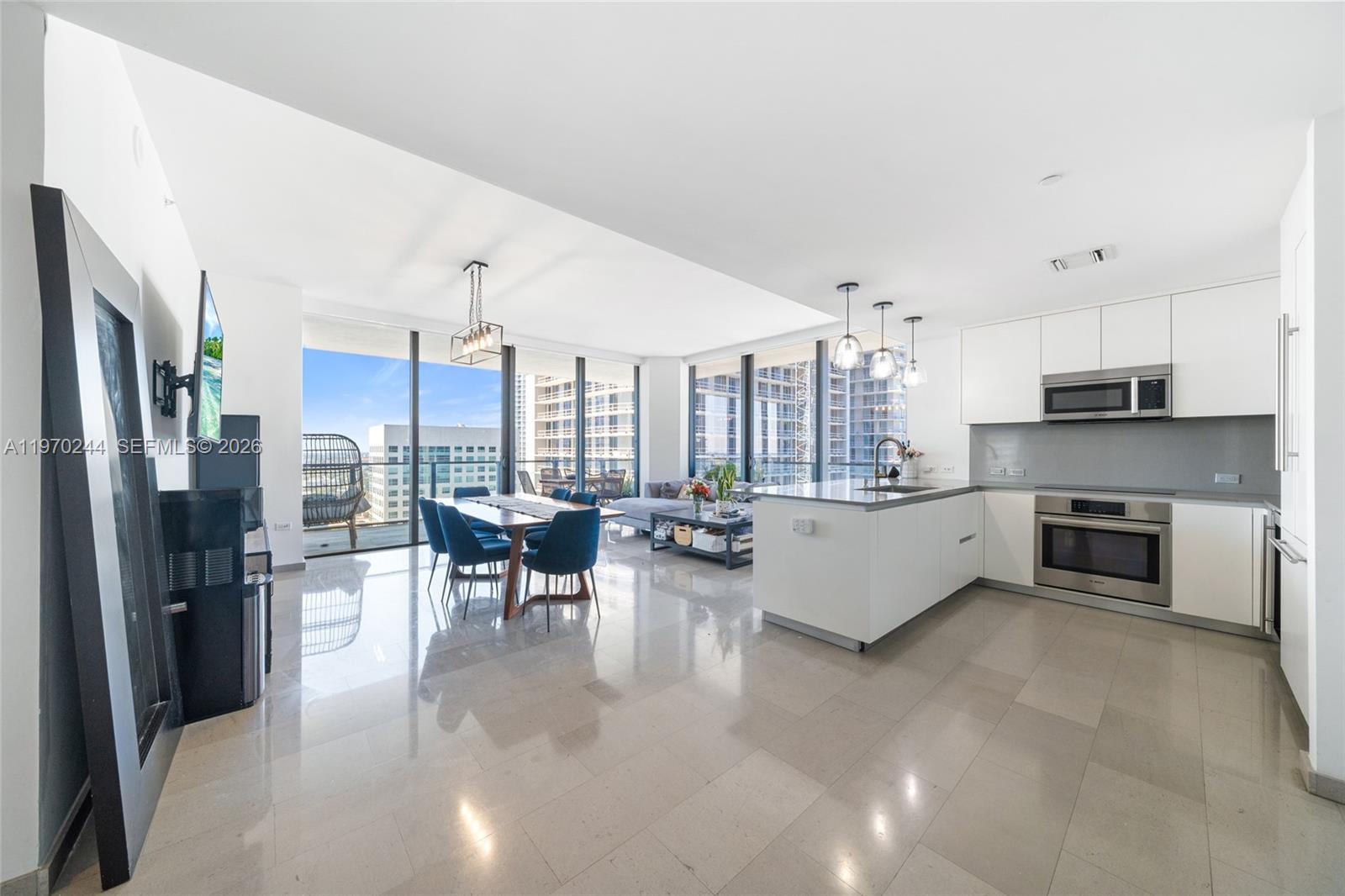 RISE CONDO - Residential Lease