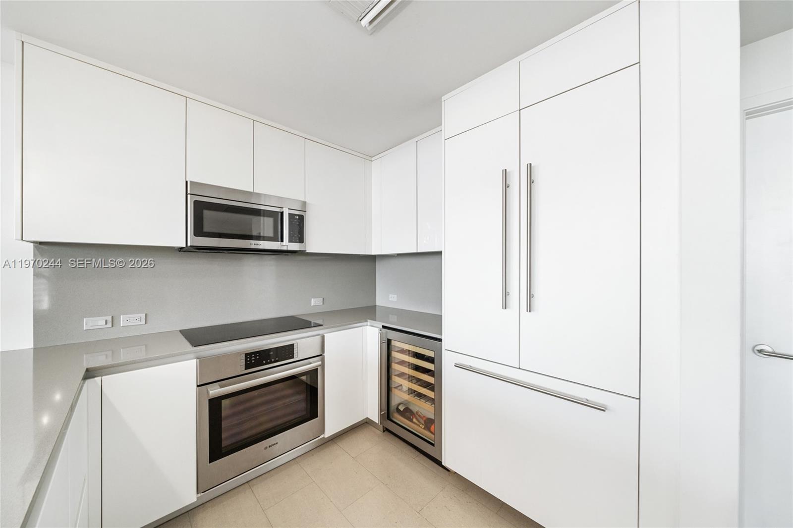 RISE CONDO - Residential Lease