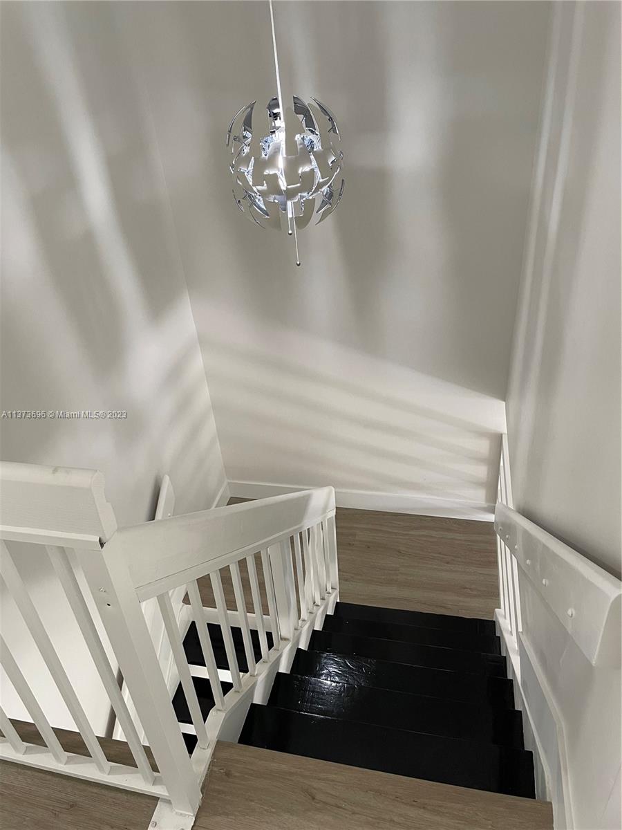 TOWNHOMES OF DORAL PLACE - Residential