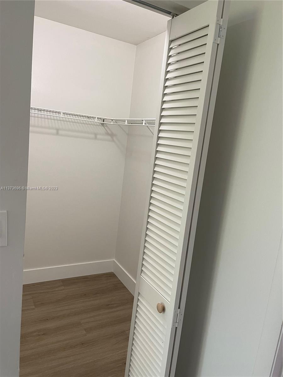 TOWNHOMES OF DORAL PLACE - Residential