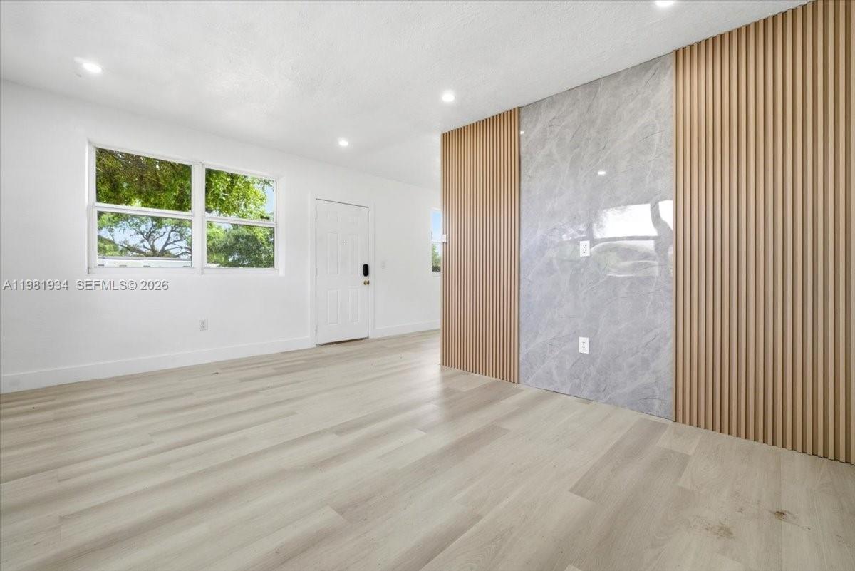 BUNCHE PARK - Residential