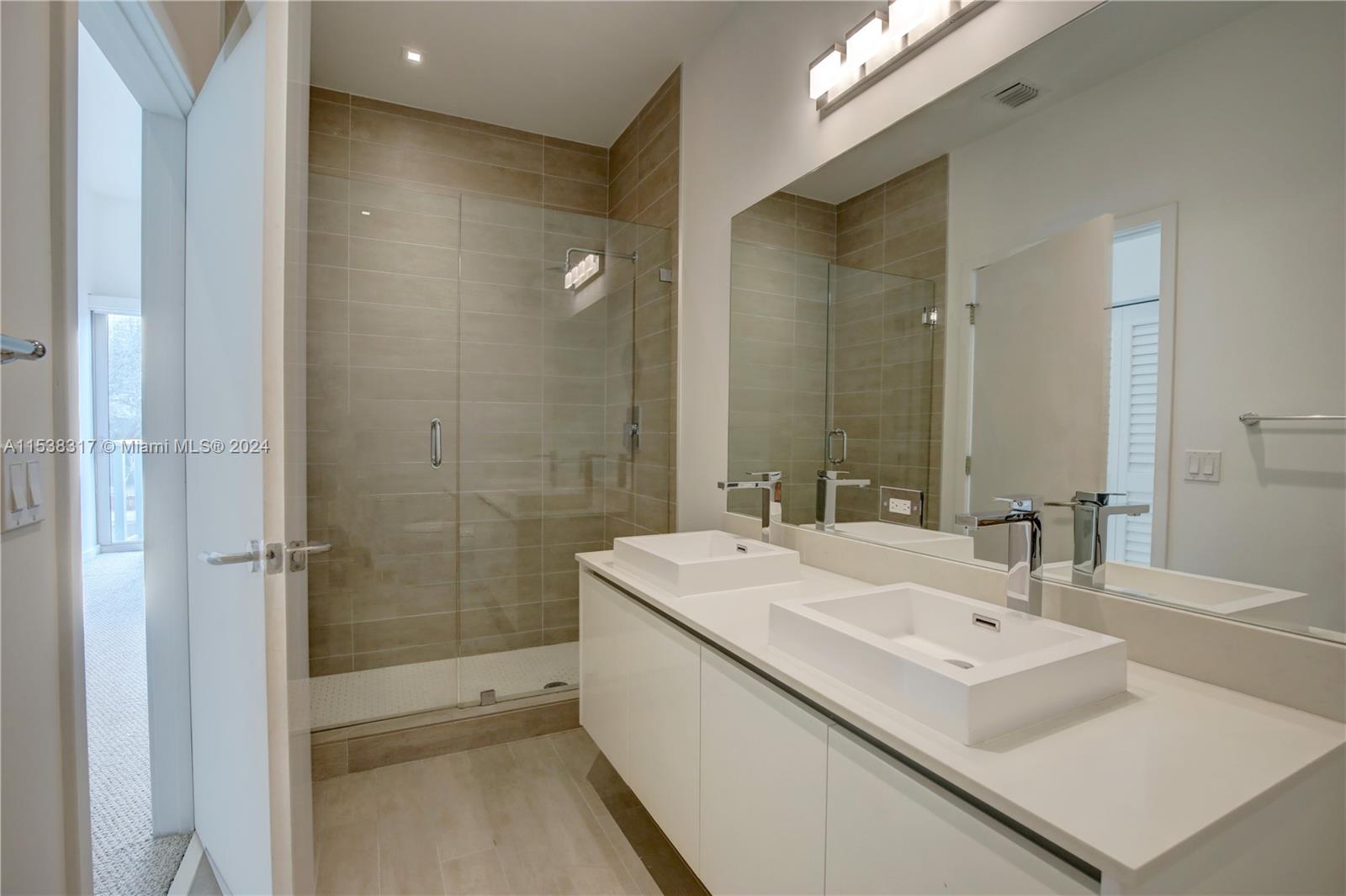 LE PARC AT BRICKELL CONDO - Residential Lease