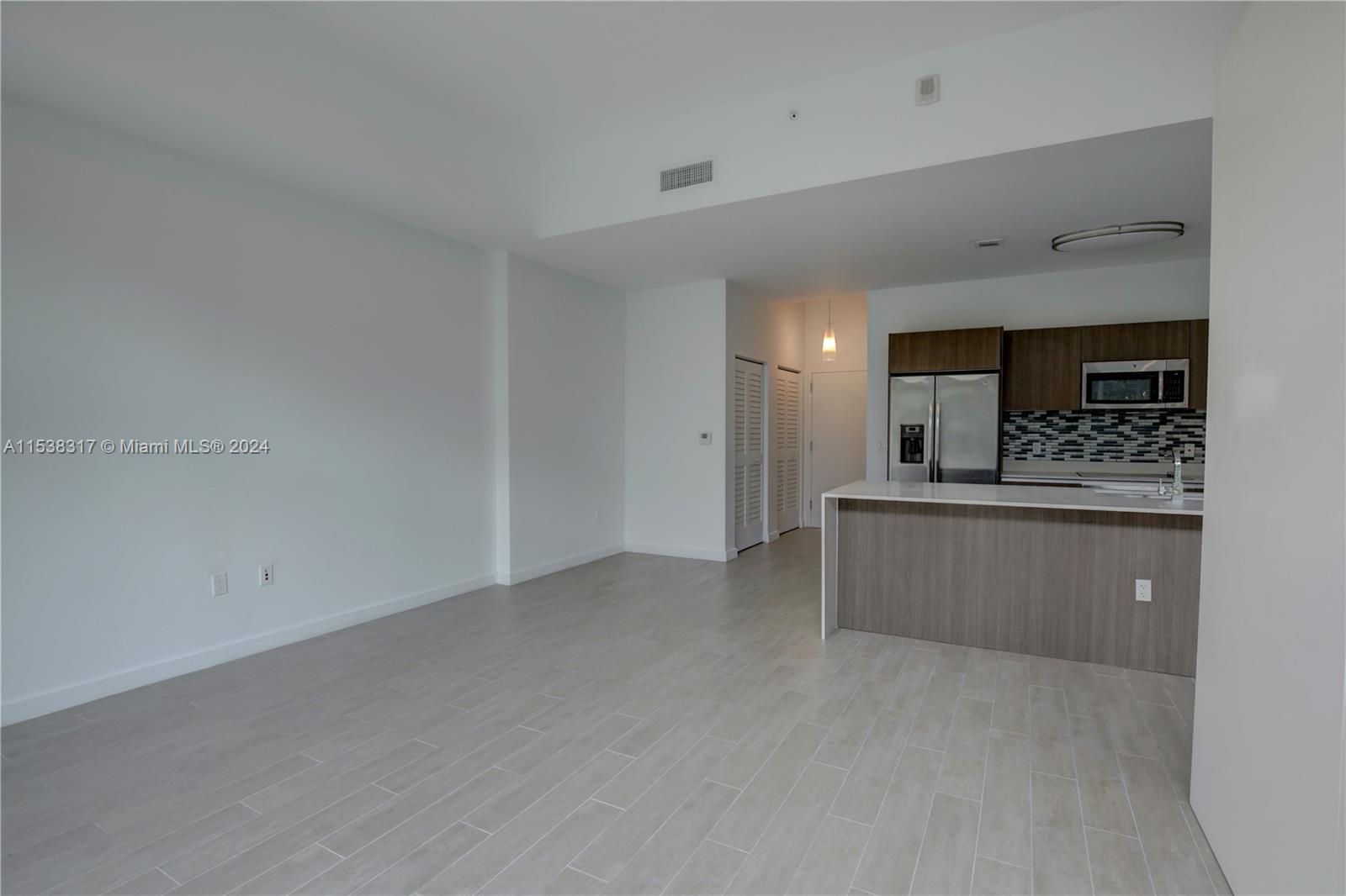 LE PARC AT BRICKELL CONDO - Residential Lease