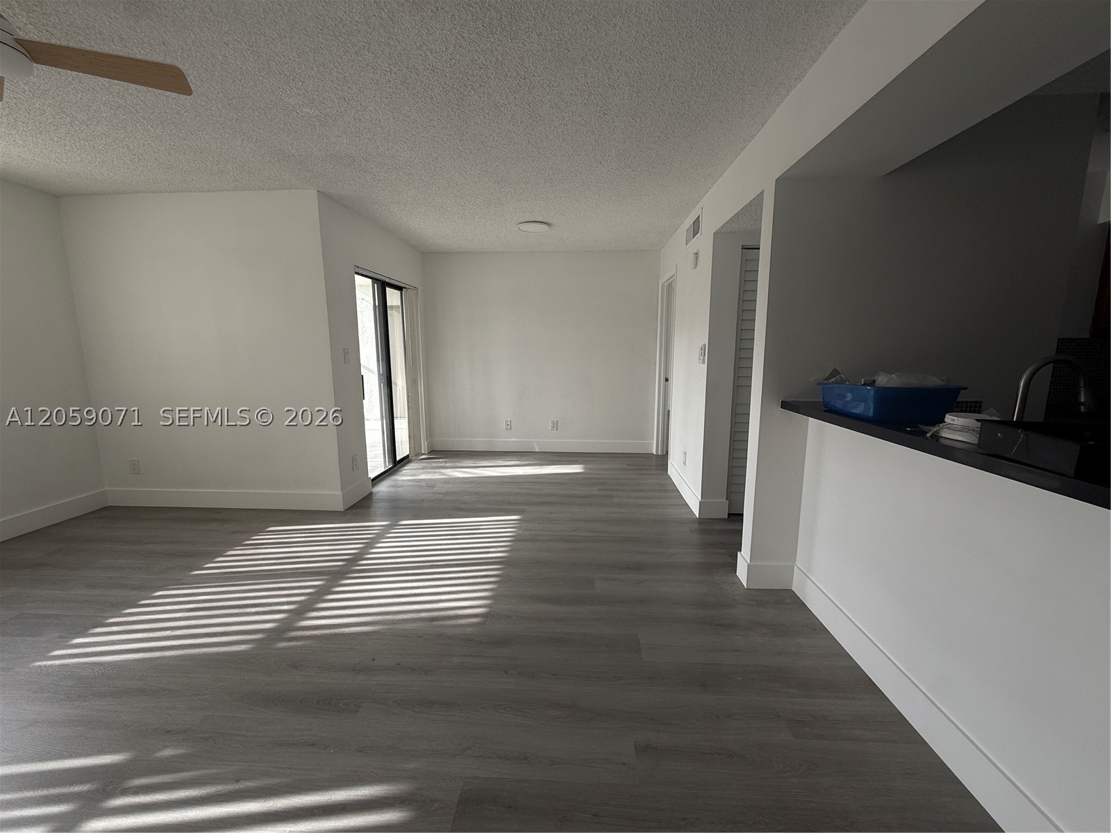 HOLLYWOOD PARC CONDOMINIU - Residential