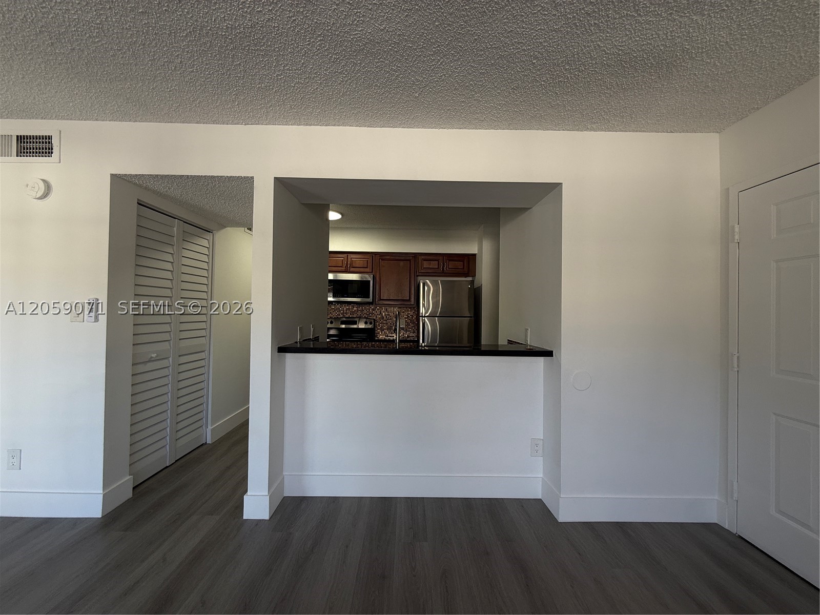 HOLLYWOOD PARC CONDOMINIU - Residential