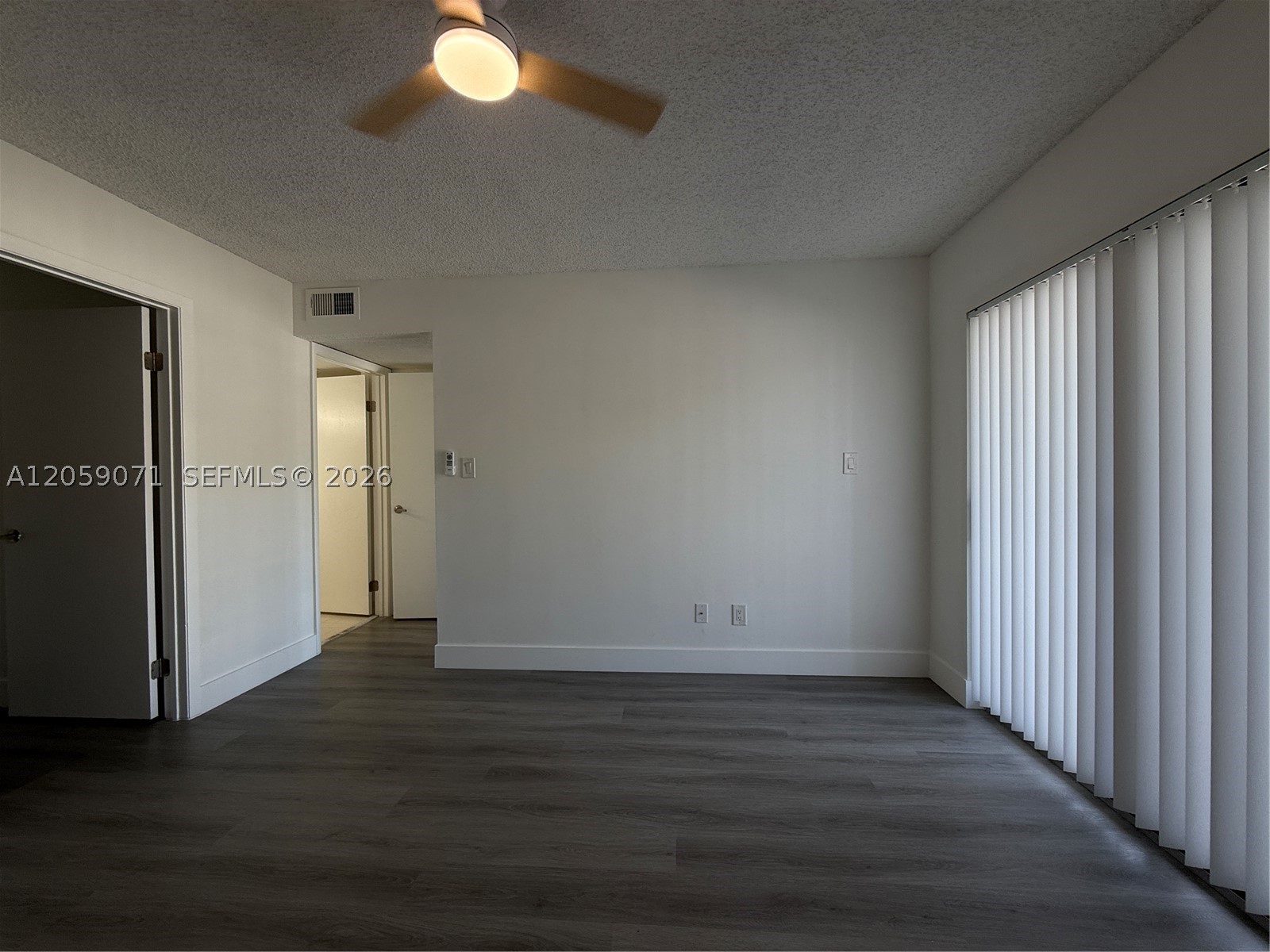 HOLLYWOOD PARC CONDOMINIU - Residential