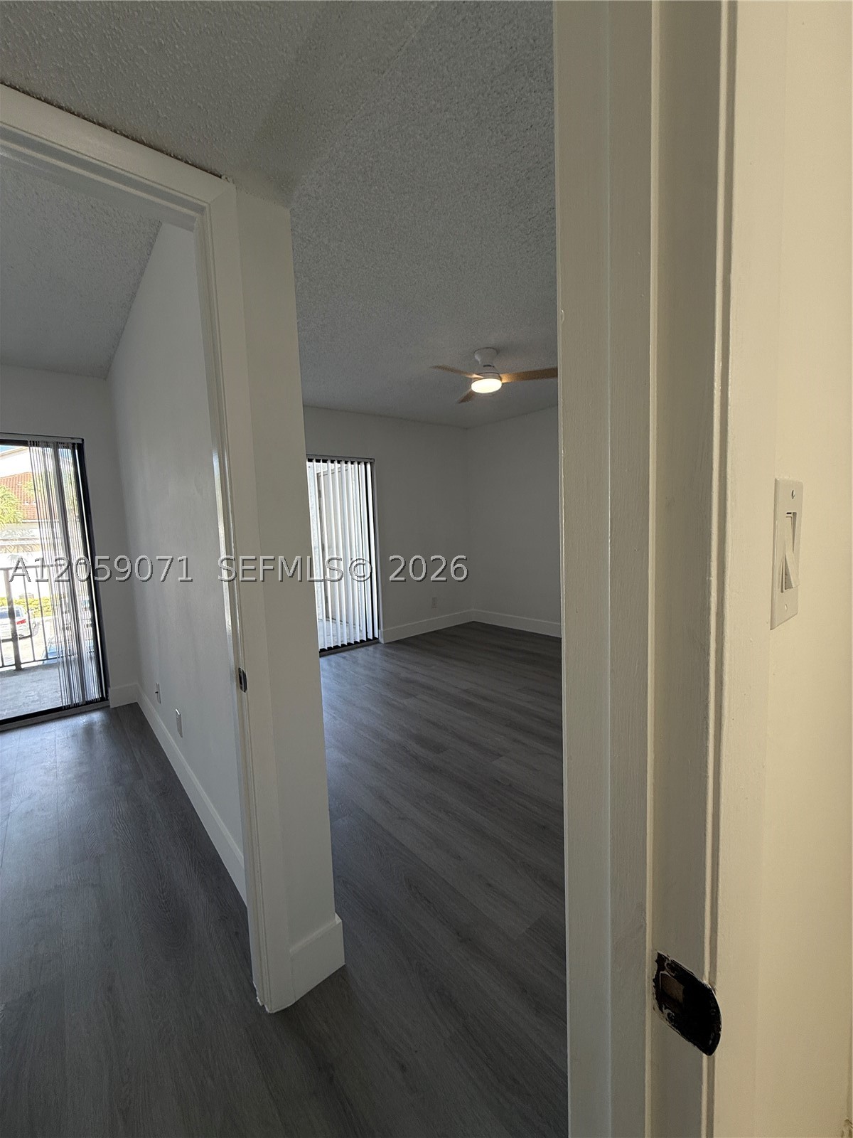 HOLLYWOOD PARC CONDOMINIU - Residential