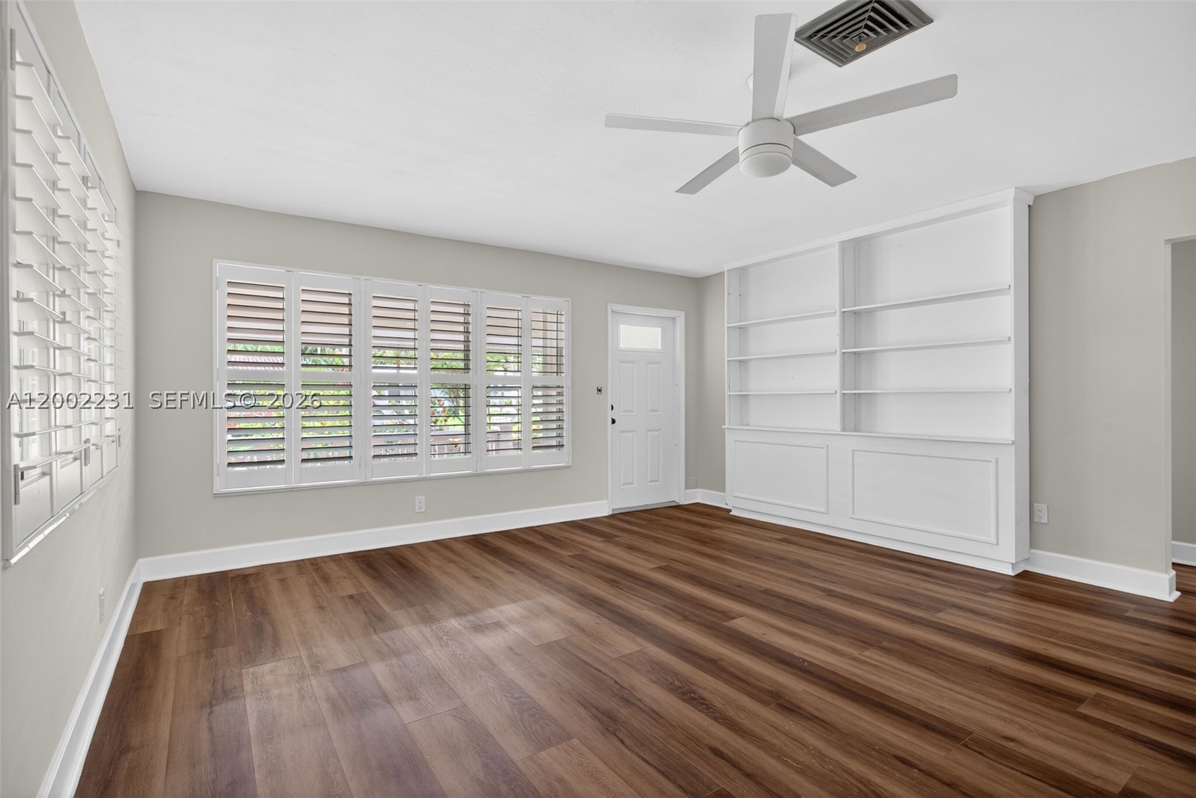 MEADOWBROOK - Residential