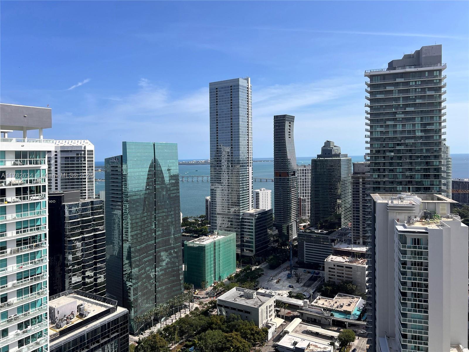 1100 MILLECENTO RESIDENCE - Residential