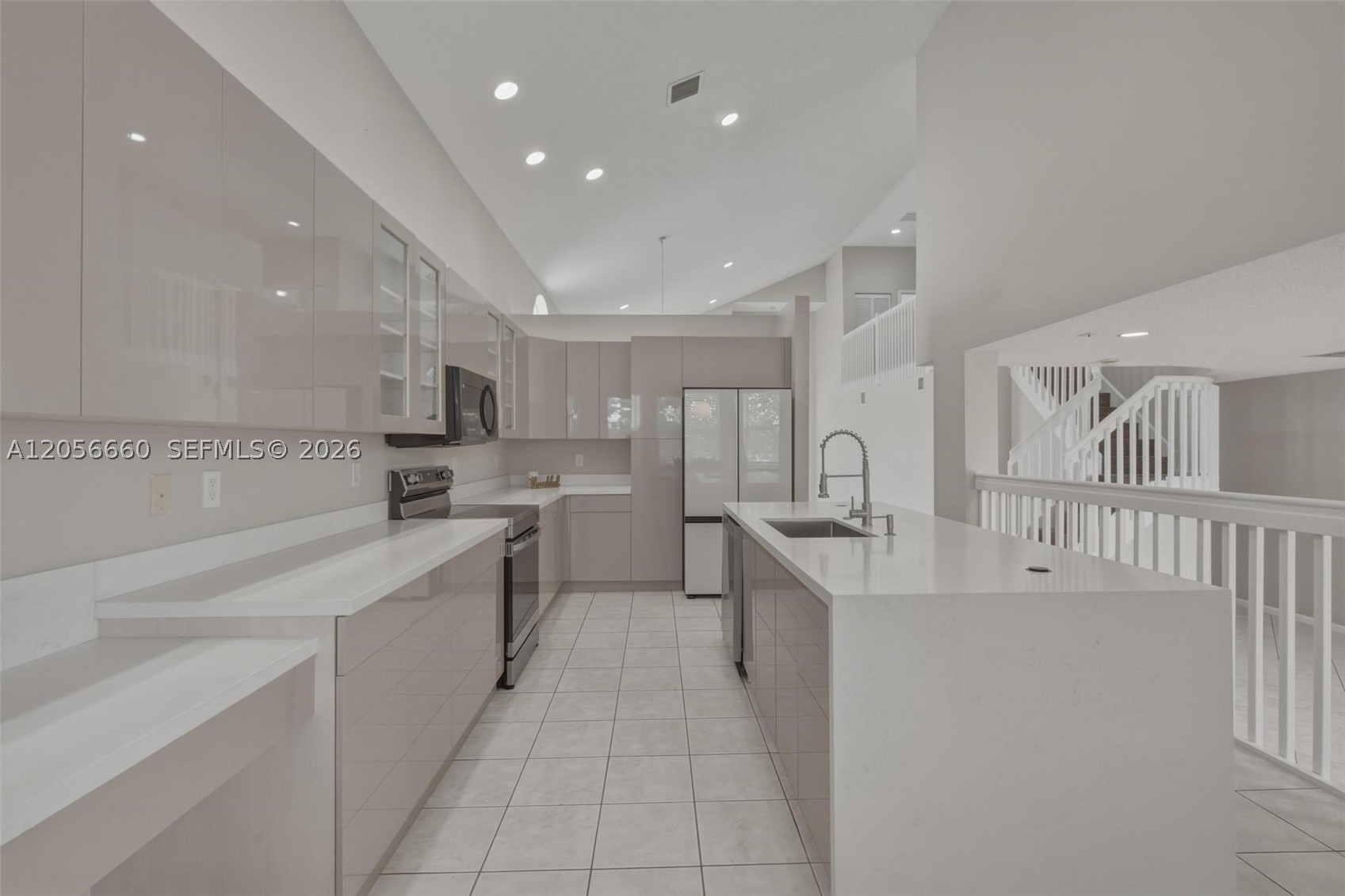 RIVIERA ISLES - Residential