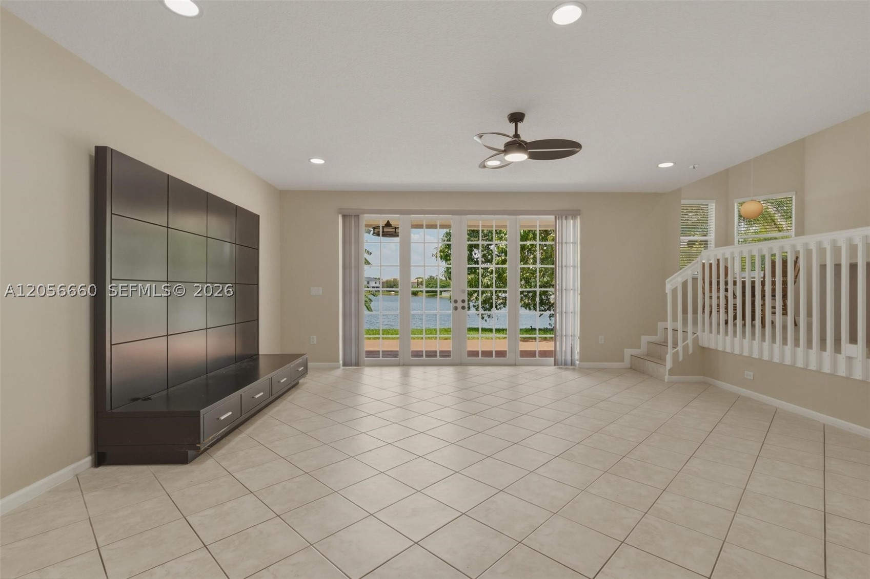 RIVIERA ISLES - Residential