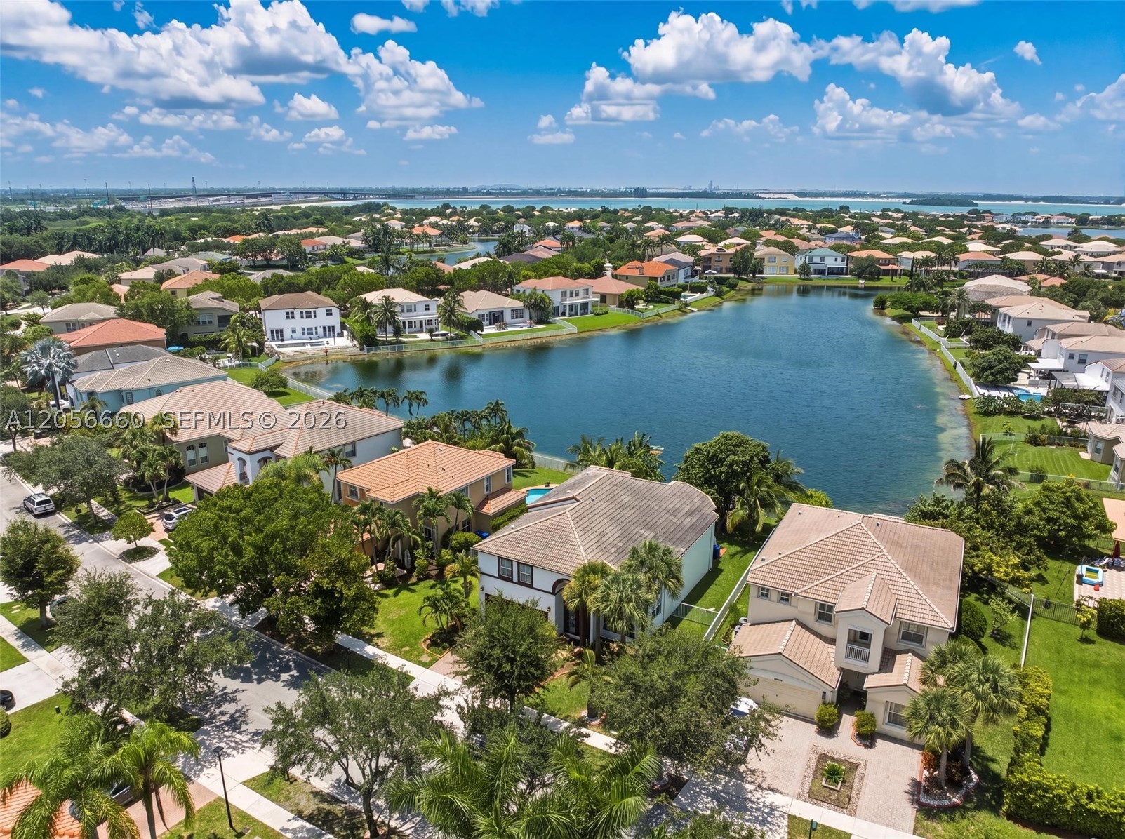 RIVIERA ISLES - Residential