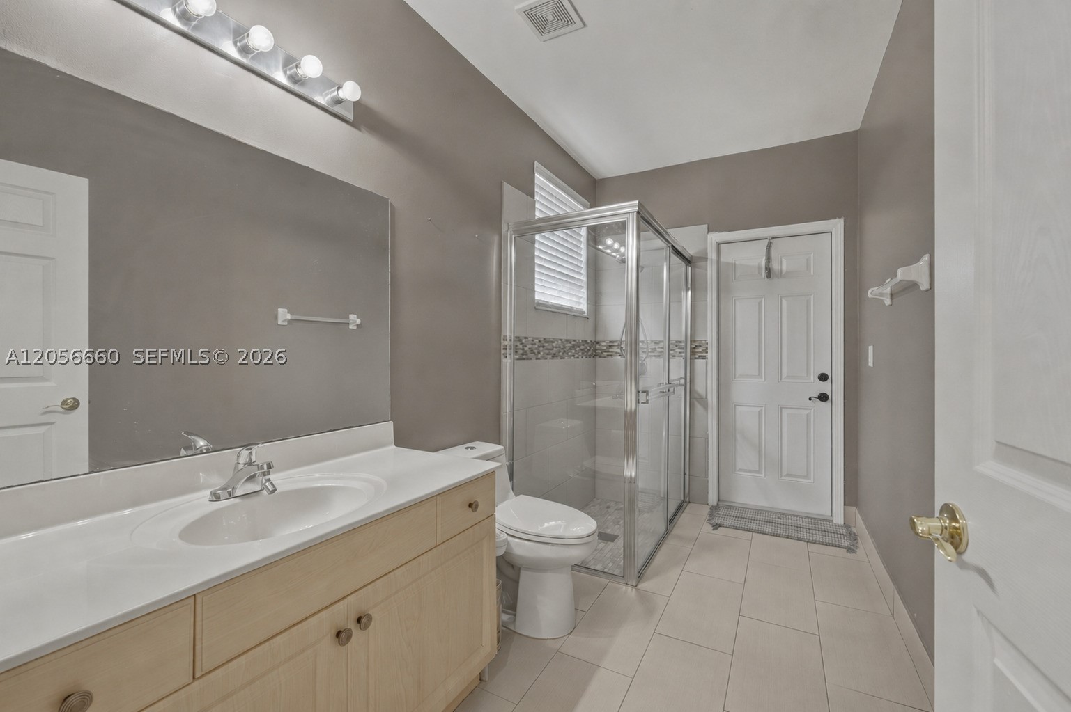 RIVIERA ISLES - Residential
